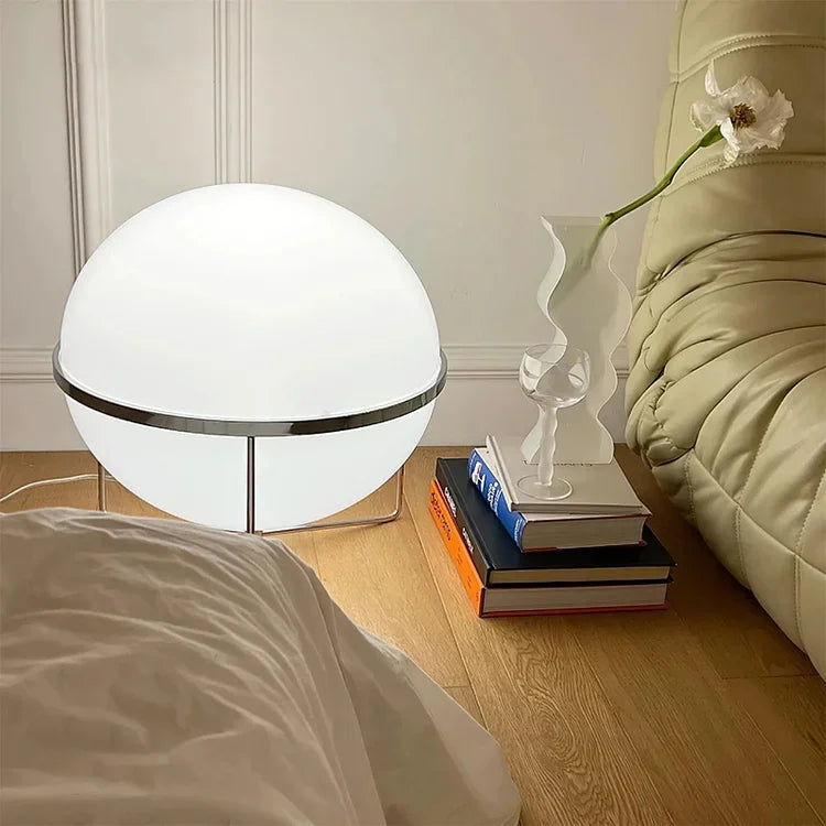 Yngveia Table Lamp-Welvere
