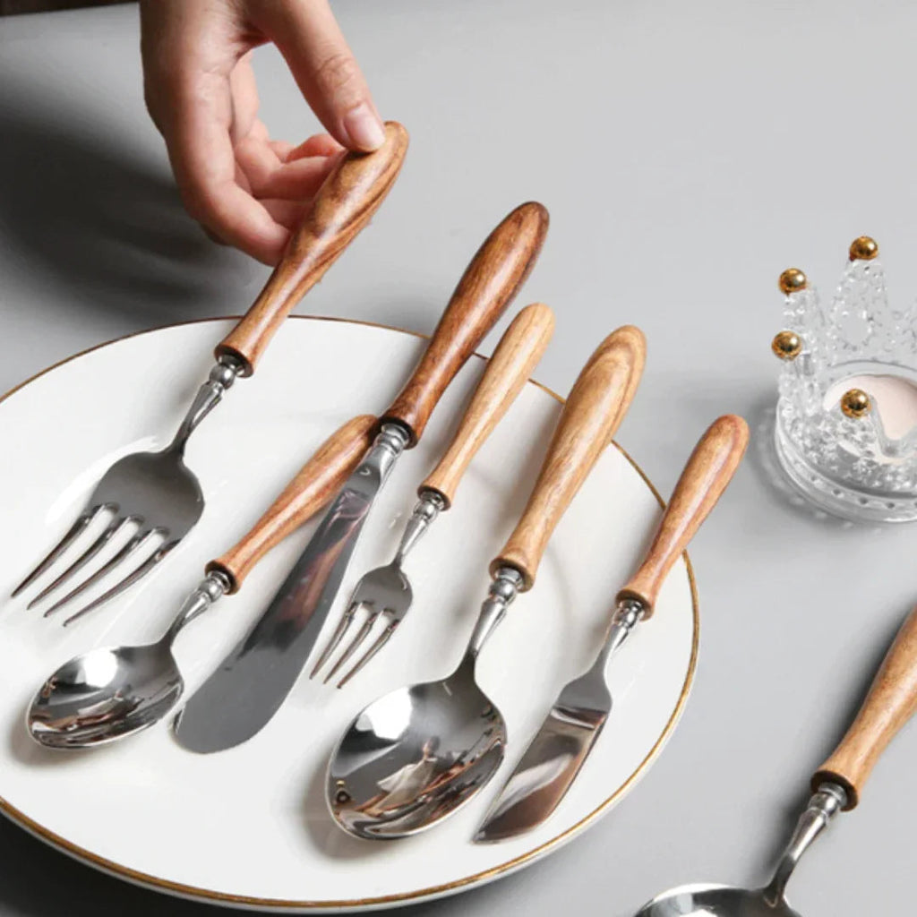 Yngvein Cutlery-Welvere