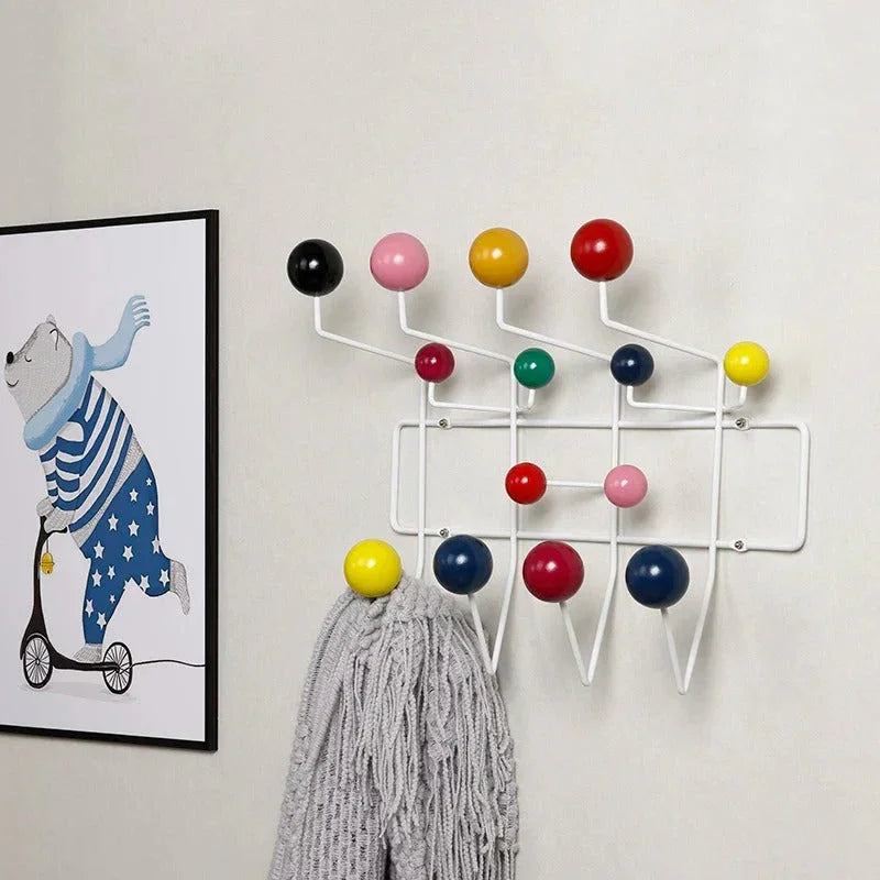 Yngvein It All Coat Hanger-Welvere