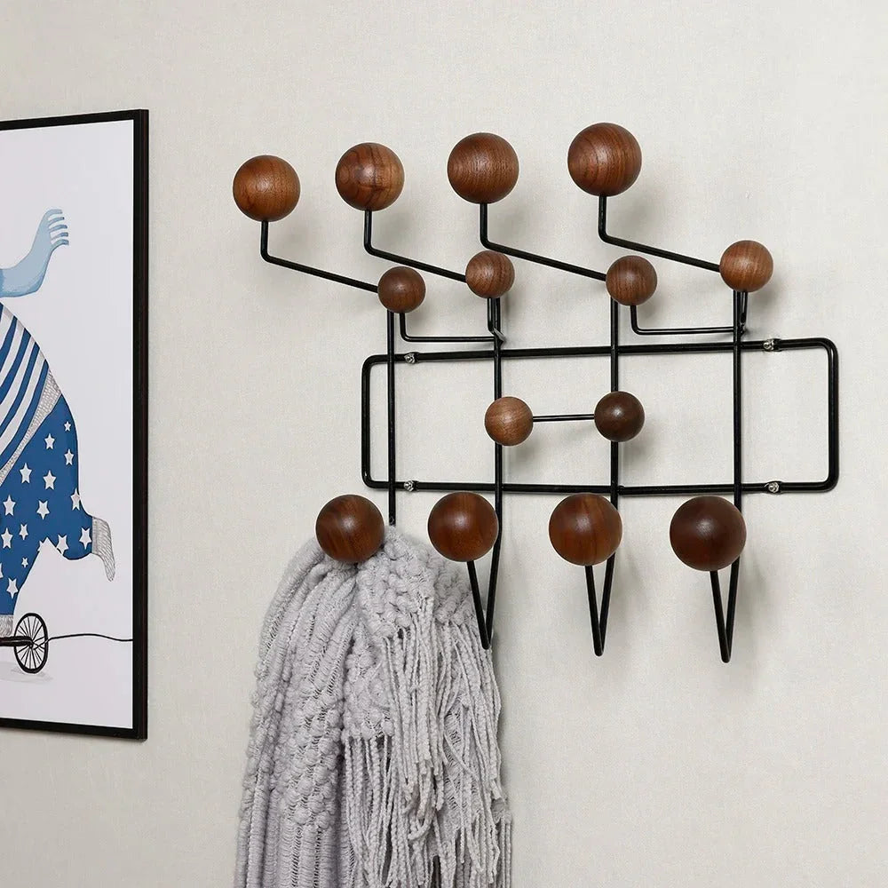 Yngvein It All Coat Hanger-Welvere