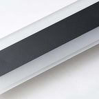 Yngvein Linear Metal Outdoor Livine Light-Welvere