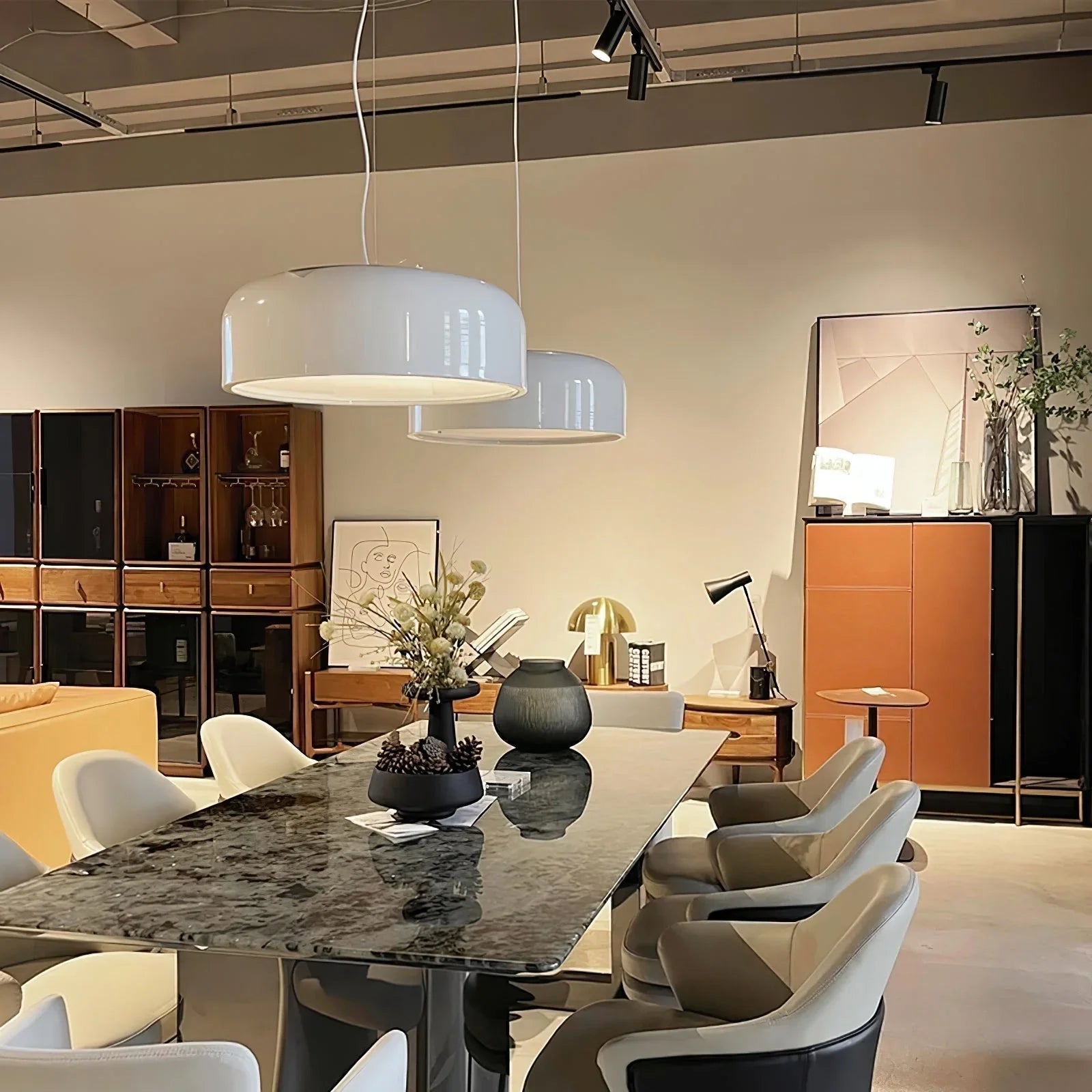 Yngveur Pendant Light-Welvere